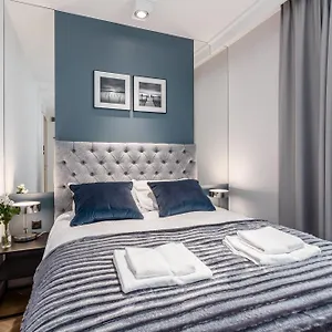Lägenhetshotell Deo Na Wyspie Spichrzow By Rent Like, Gdańsk